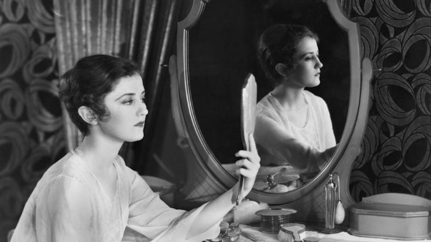woman in the mirror