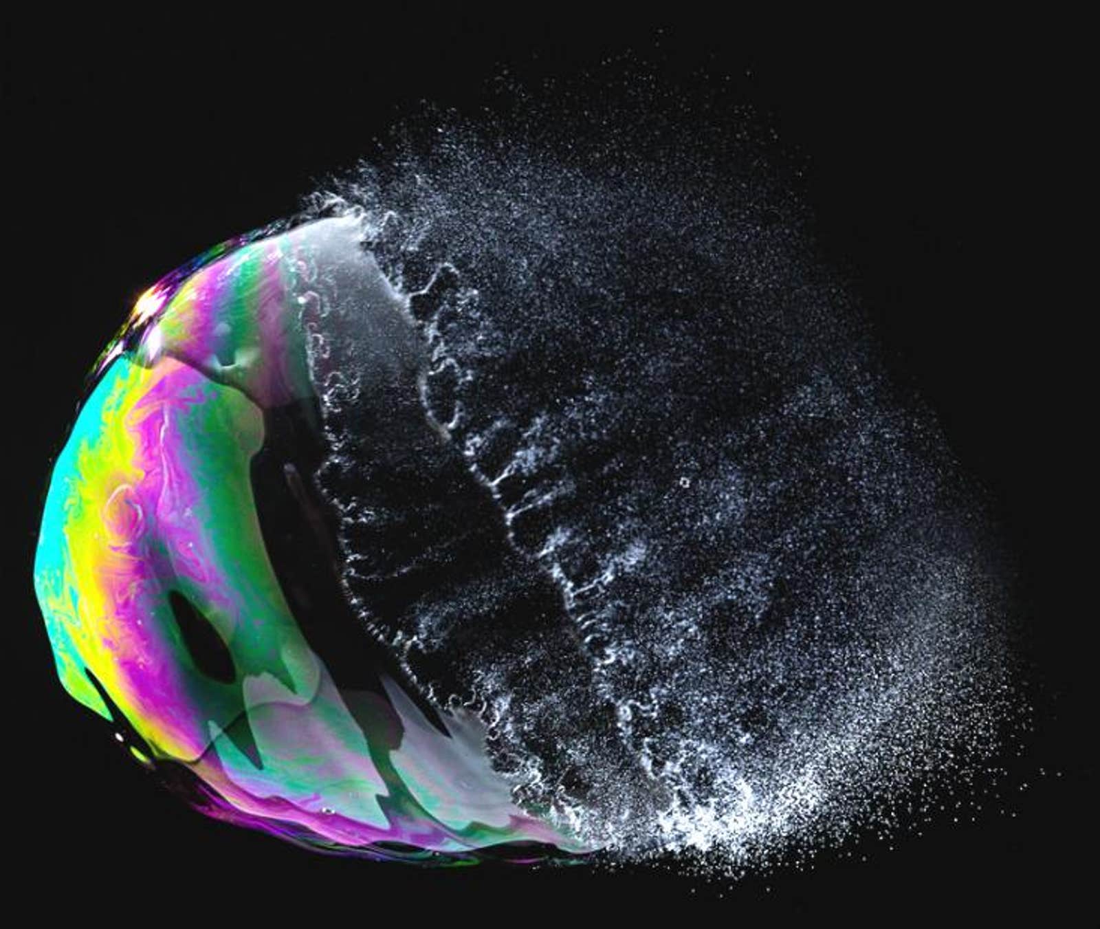 Science of bursting bubbles has its bubble burst
